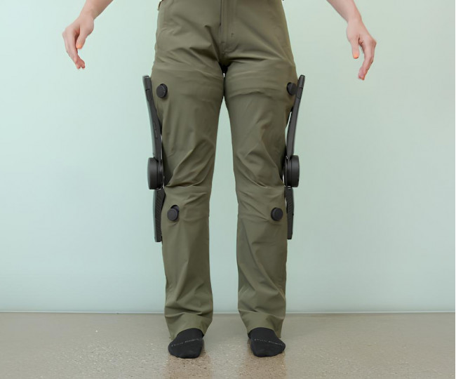 «Умные» туристические штаны MO/GO Smart Pants